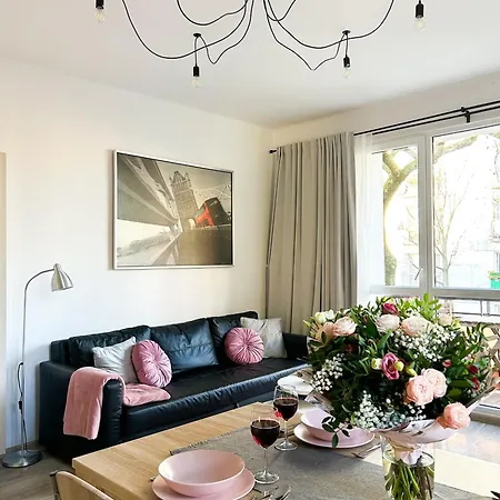 Lumina Homely In